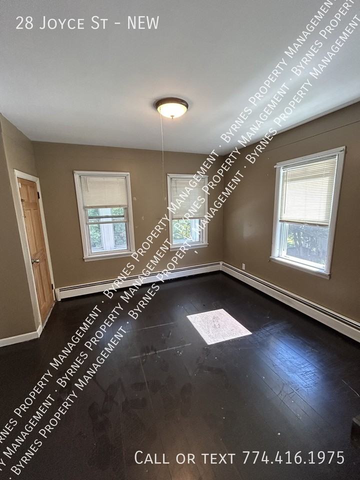 28 Joyce St #NEW