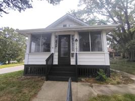 featured image of 1102 16th St #15