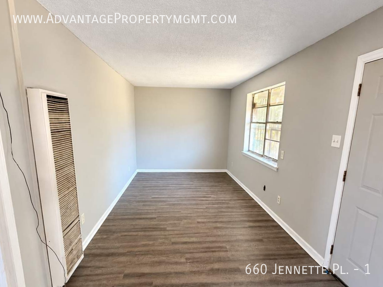 660 Jennette Pl #1 - Photo 3 of 11