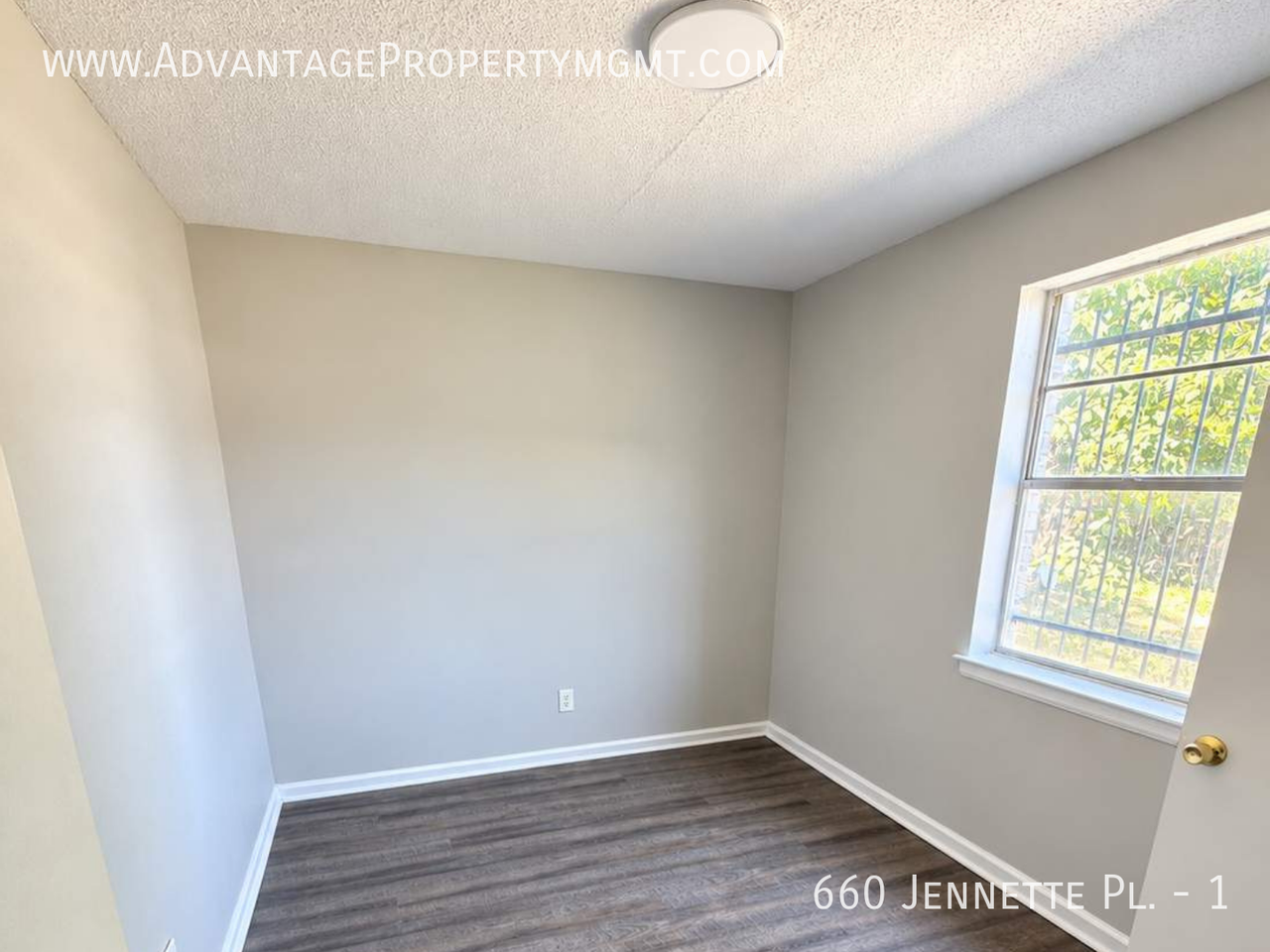 660 Jennette Pl #1 - Photo 5 of 11