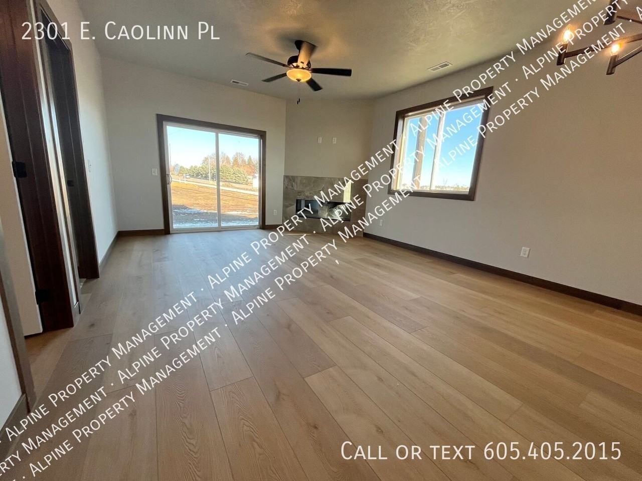 2301 Caolinn Pl - Photo 3 of 29