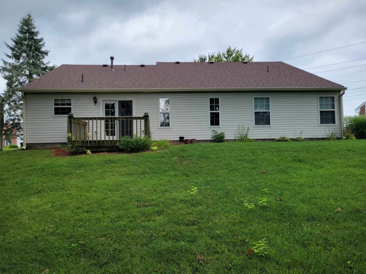 332 Stoneybrook Grove Dr #NA - Photo 2 of 9