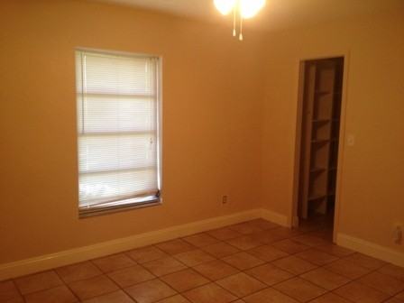 4911 Palmetto Point Dr - Photo 3 of 21