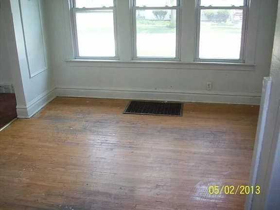 2101 West 170th Street - Photo 3 of 3