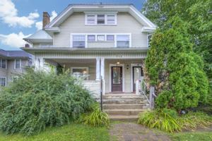 featured image of 712 W 28th St