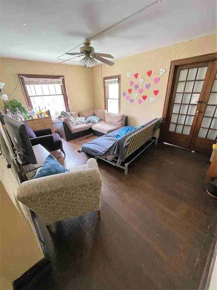 712 West 28th Street, Unit 2 - Photo 6 of 20