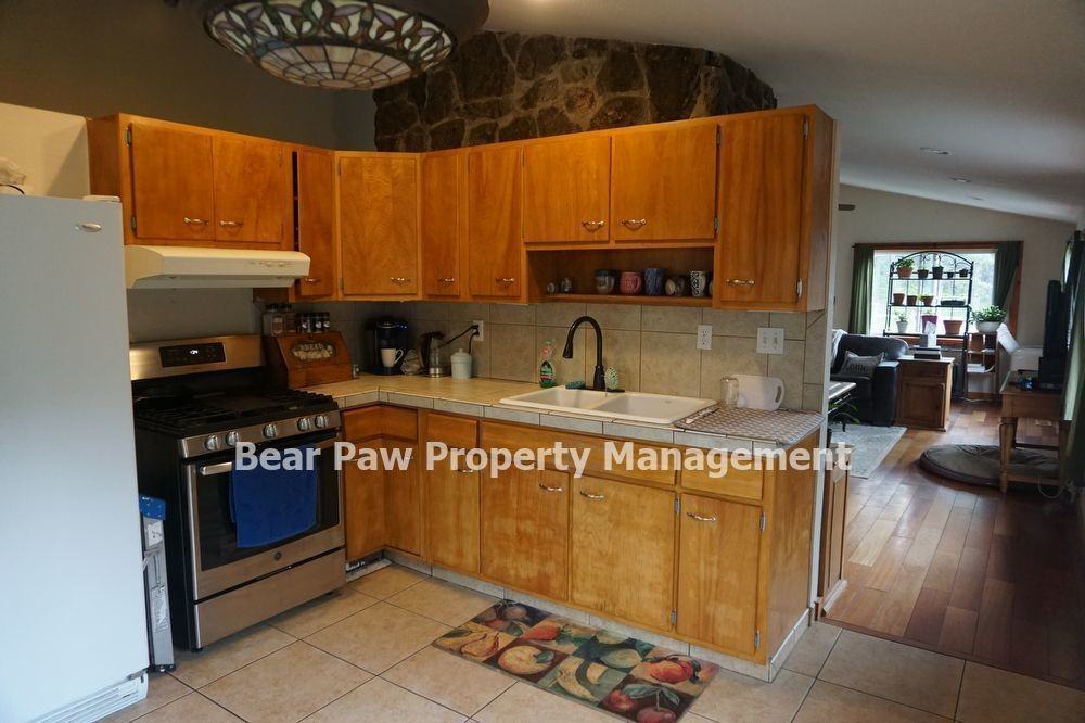 32174 Upper Bear Creek Rd - Photo 7 of 16