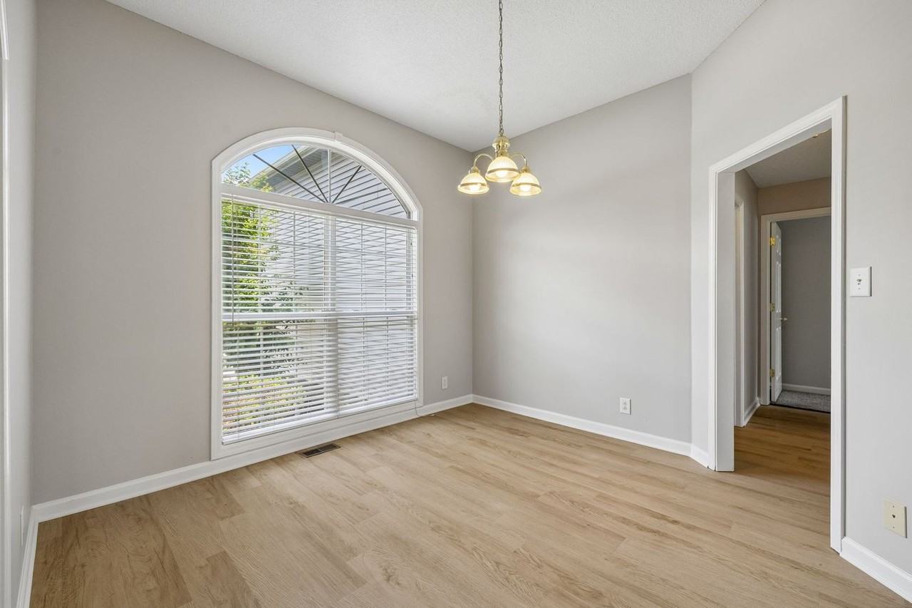 3708 Kendra Ct S - Photo 5 of 24
