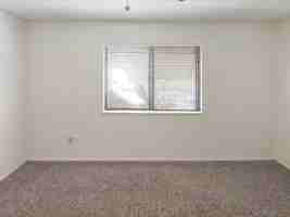 featured image of 936 W Graaf Ave #A