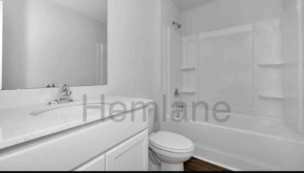 1507 Heritage Circle Southeast - Photo 6 of 10