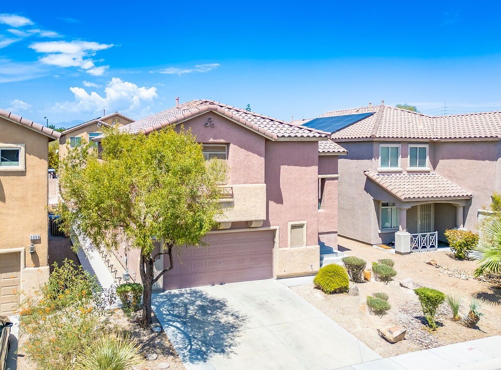5913 Running Horse Dr - Photo 6 of 50