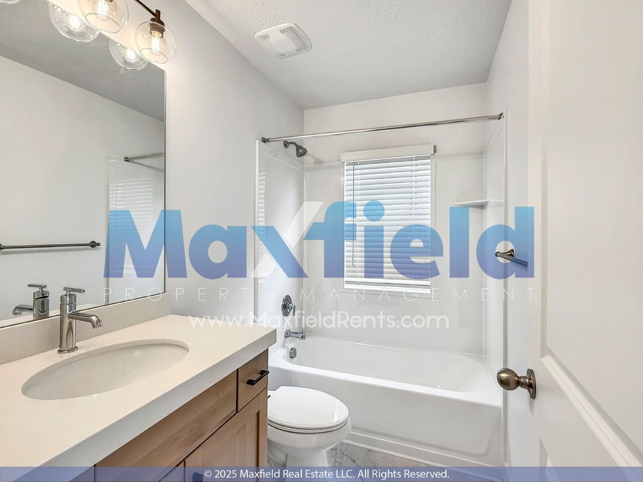 1372 N Meadow Ln - Photo 7 of 13