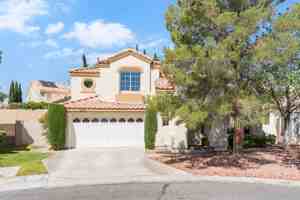 featured image of 2421 Ivy Garden Ct