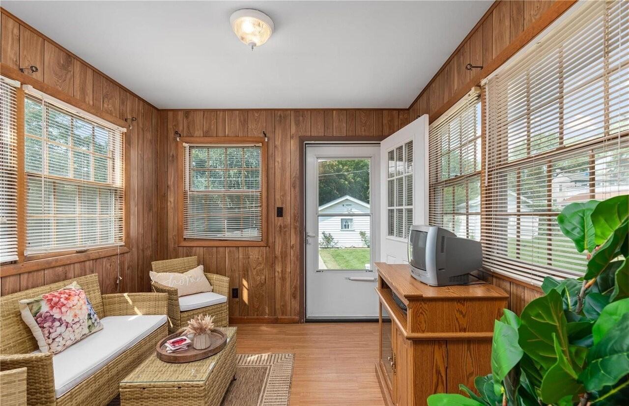 4547 Tholozan Ave - Photo 3 of 15