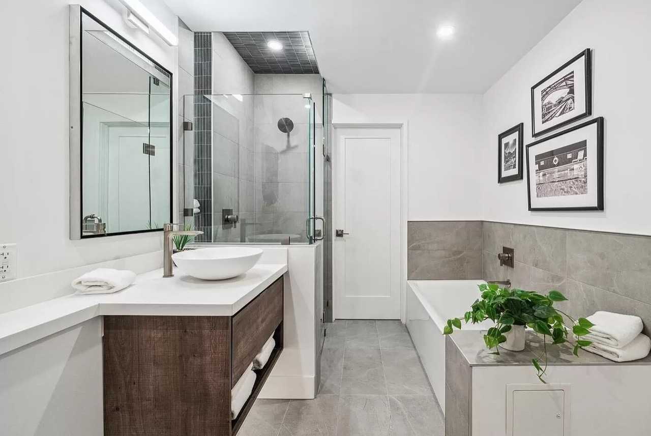136 Parnassus Ave - Photo 7 of 14