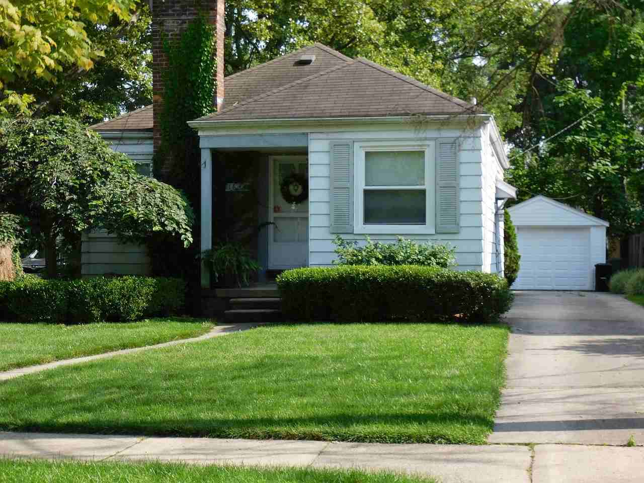 1646 Villa Rd - Photo 7 of 20