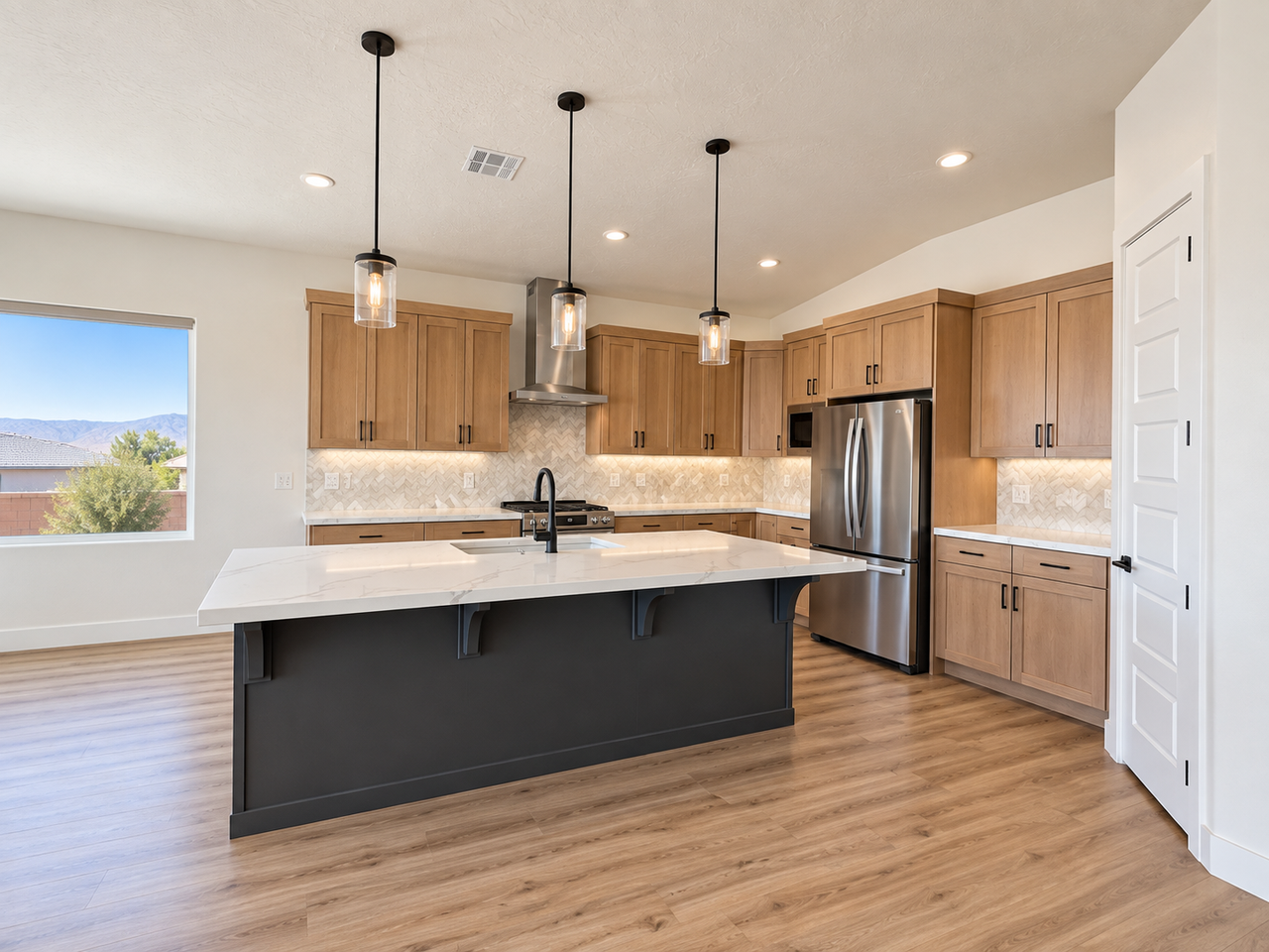2153 E Honeycomb Dr - Photo 4 of 22