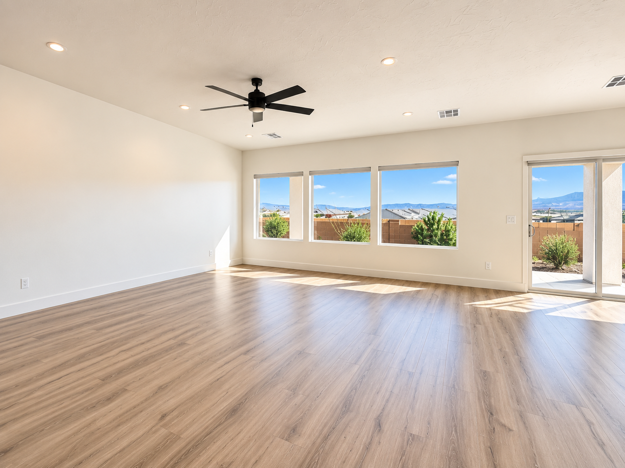2153 E Honeycomb Dr - Photo 6 of 22