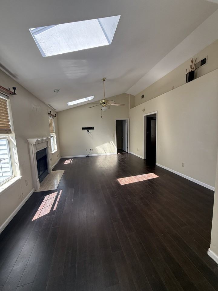 2011 Trent Park Pl - Photo 5 of 15