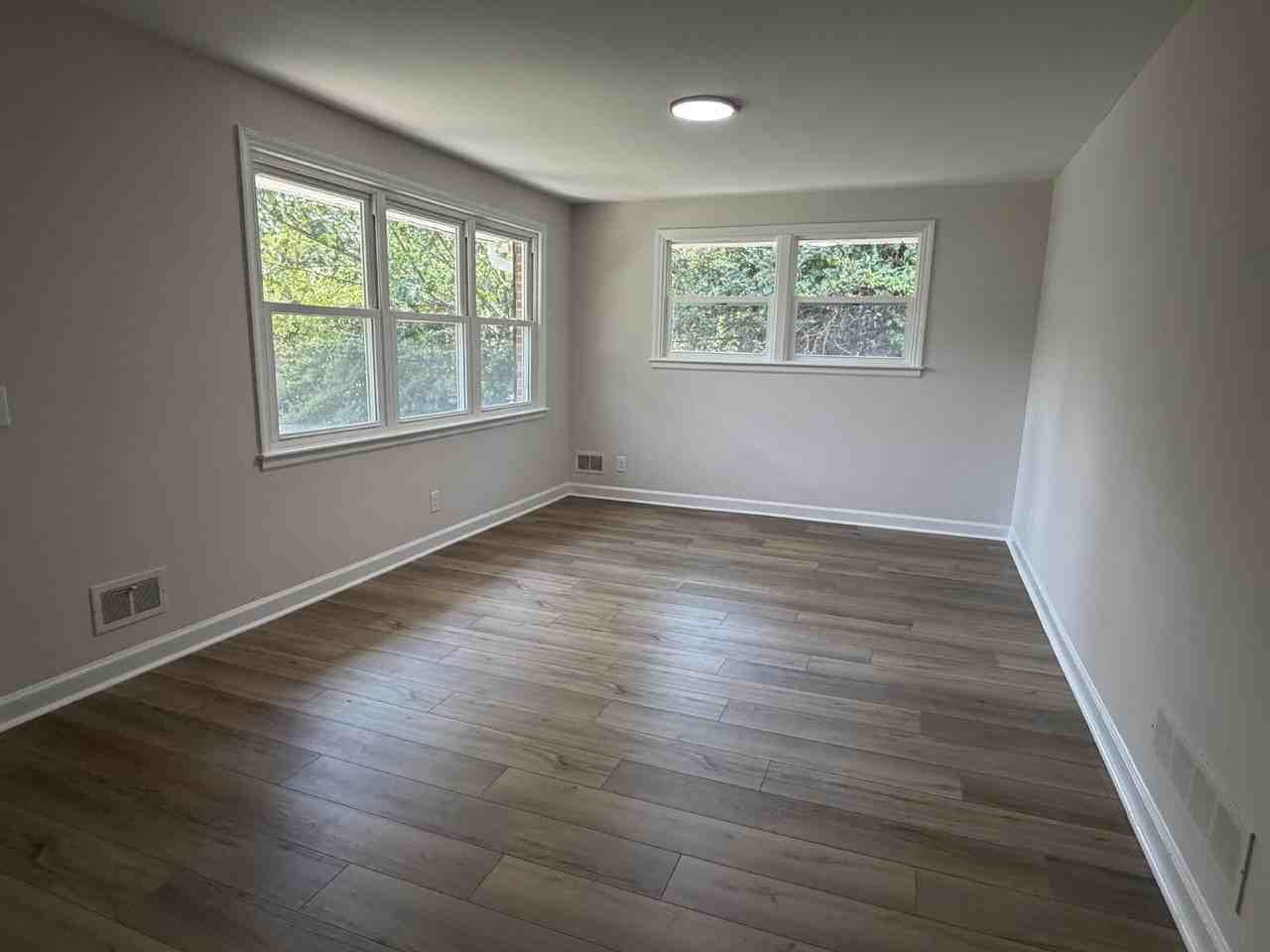 1709 St Michaels Rd - Photo 3 of 18