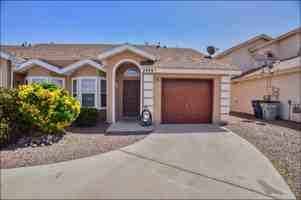 featured image of 2996 Tierra Cortez Ave #B