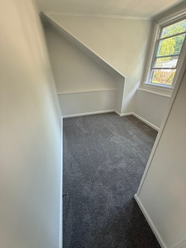 714B Glen Rd - Photo 6 of 9