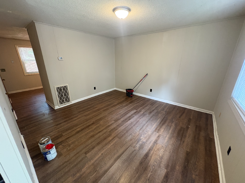 147 Woodland Dr #8 - Photo 5 of 10