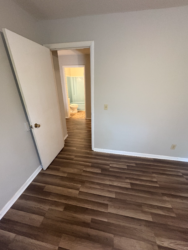 147 Woodland Dr #8 - Photo 7 of 10