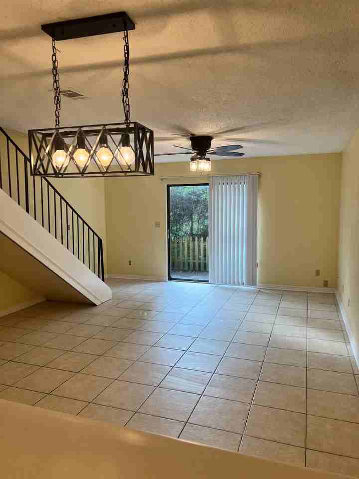 1681 Us Hwy #21 - Photo 4 of 18