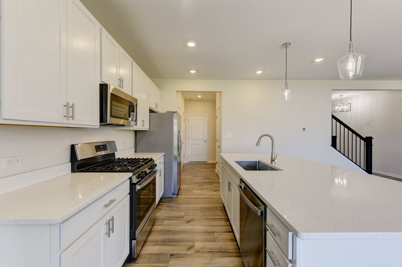 8362 Kannon Dr - Photo 6 of 18