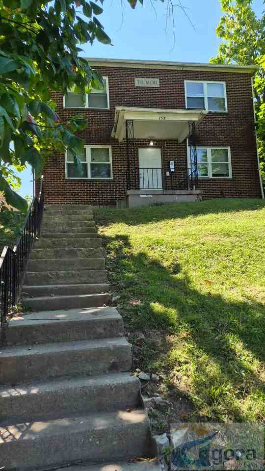 152 Santa Clara Ave #3 - Photo 2 of 9