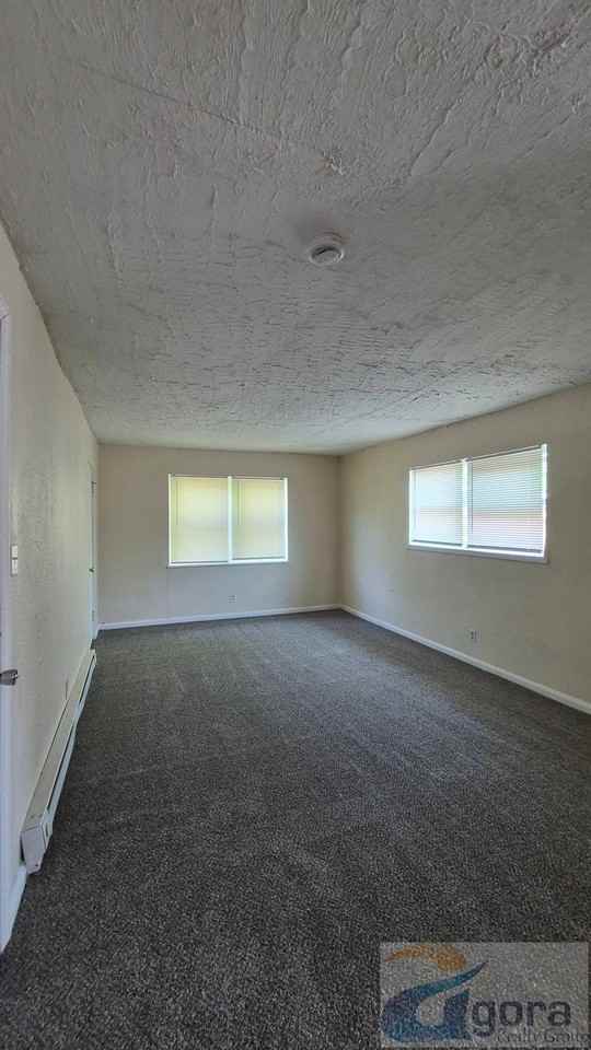 152 Santa Clara Ave #3 - Photo 4 of 9