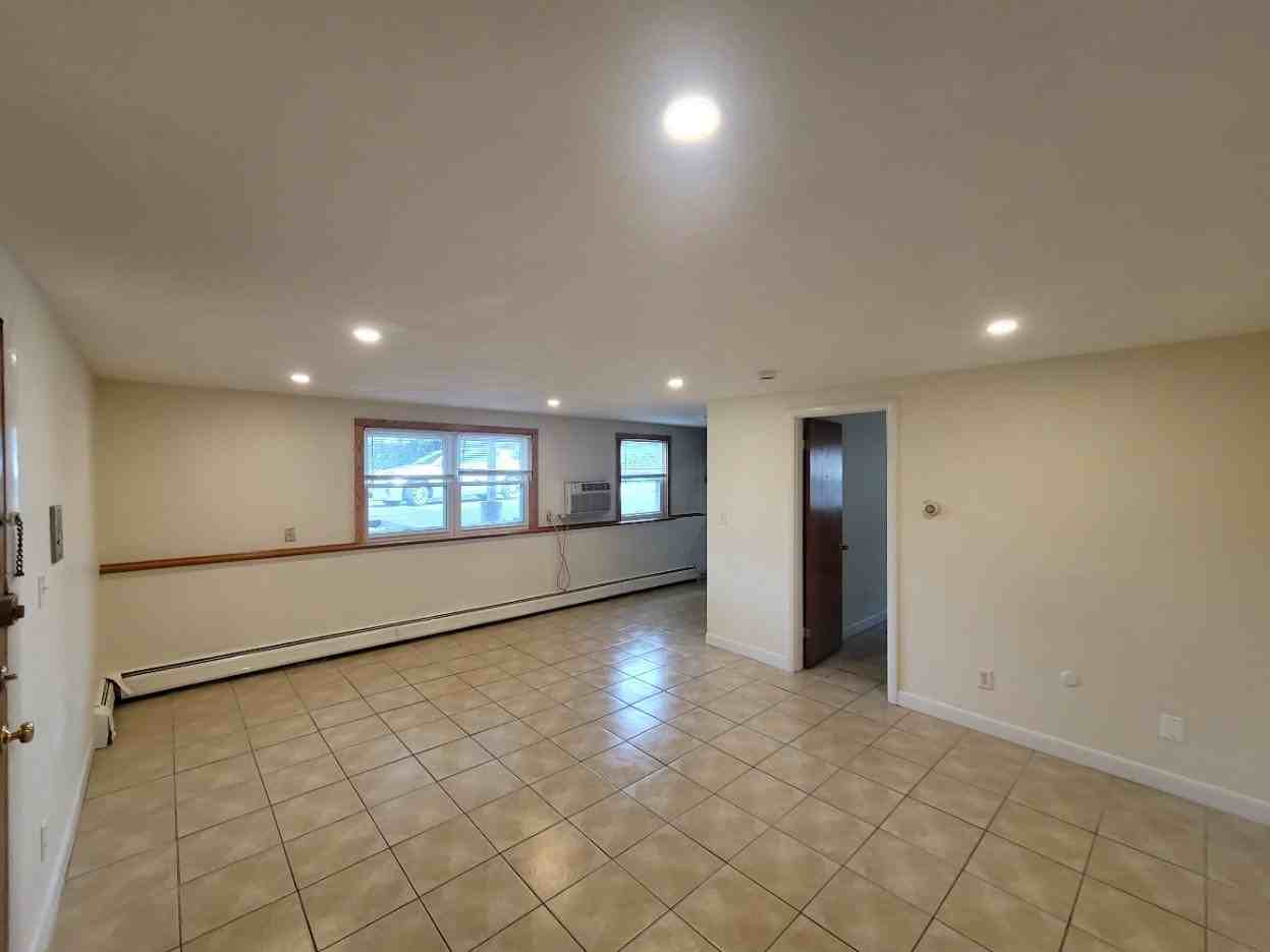 1538 Eastern Ave #4