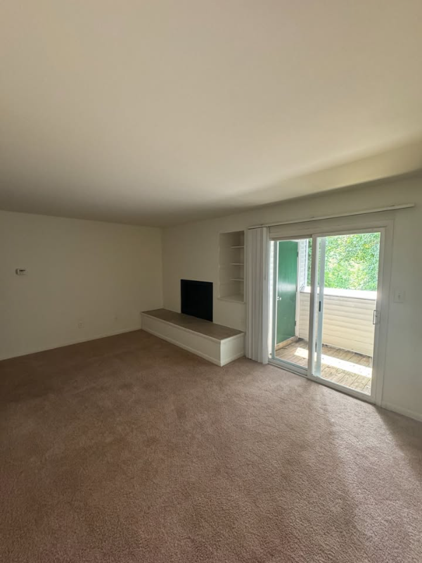 600 Reusens Rd #N150 - Photo 7 of 12
