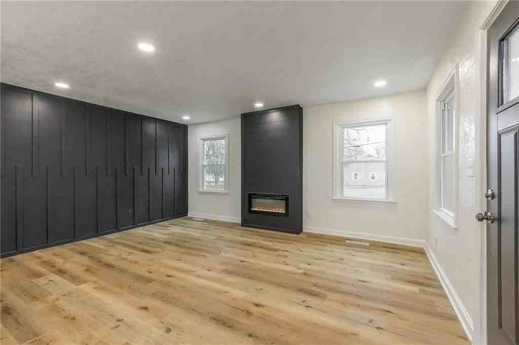 802 Sw Walnut St - Photo 5 of 20