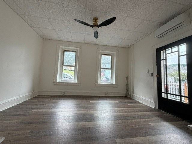 809 W Shamokin St #1stFL - Photo 5 of 12