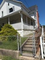 featured image of 728 Spruce St