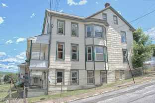 869 W Spruce St #2 - Photo 1 of 1
