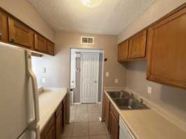 featured image of 4506 Laplace St