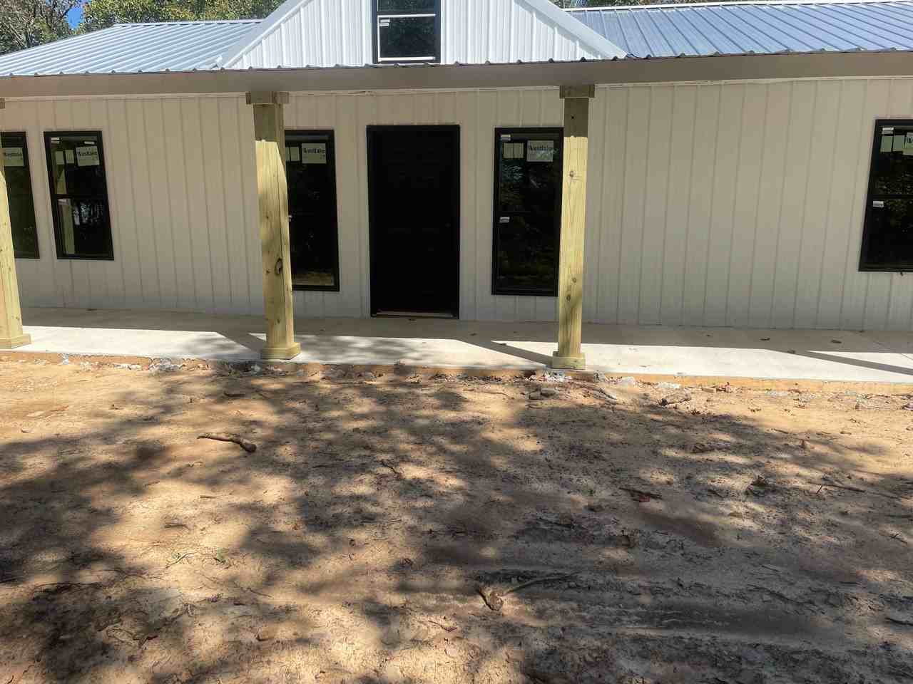 447 Stone Mountain Rd - Photo 2 of 6