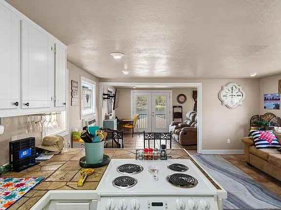 105 Chambers Pt #20 - Photo 4 of 15