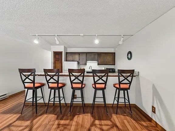14 Jackson Hole Rd #21 - Photo 2 of 15