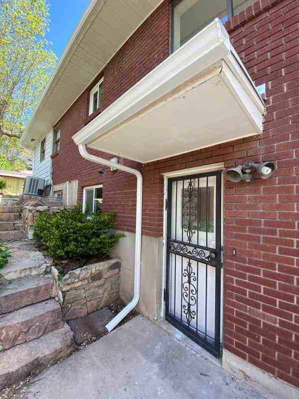 2507 E Downington Ave #B - Photo 2 of 13