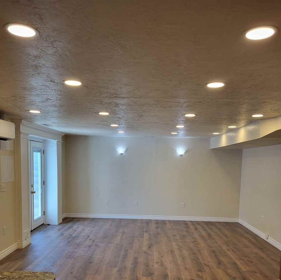 2777 Wn - Photo 2 of 12