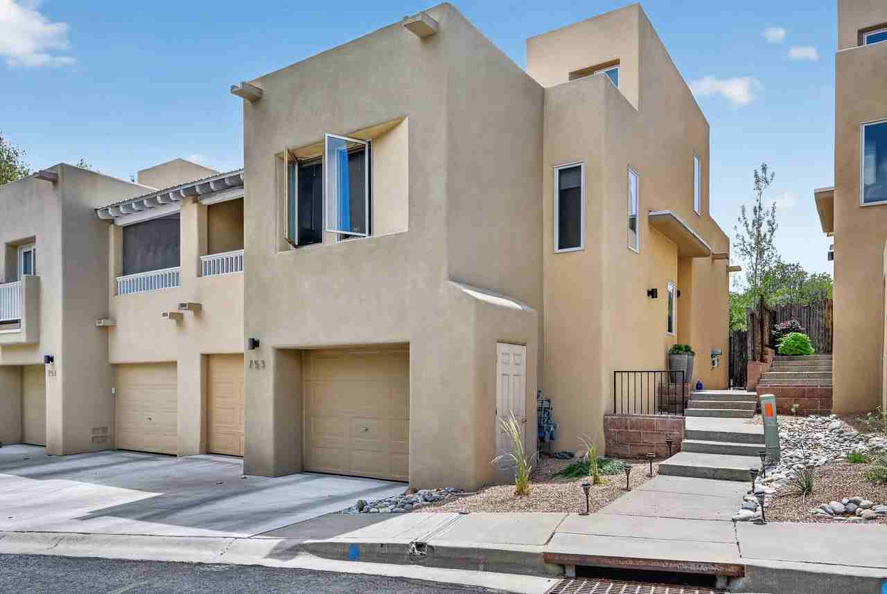 753 Viento Cir - Photo 3 of 16