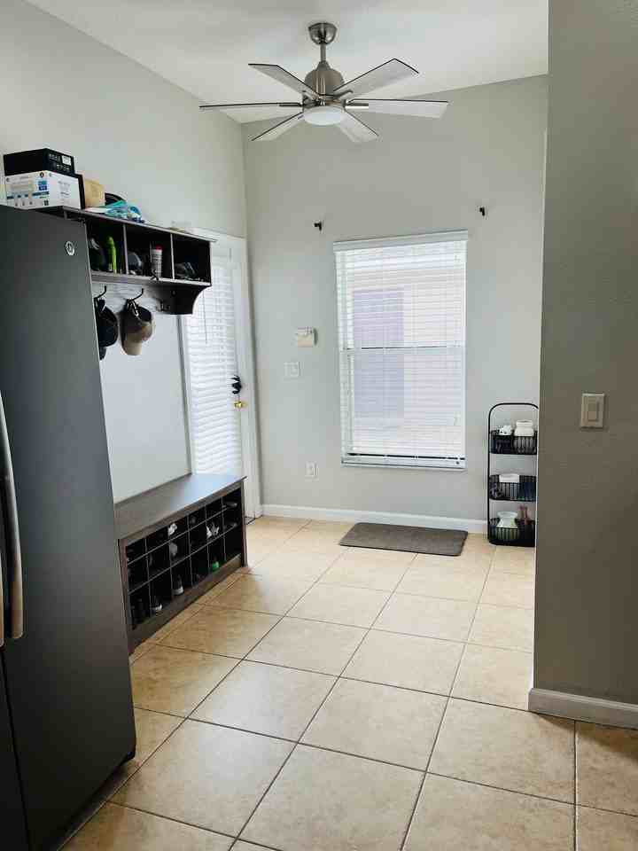 11828 Great Commission Way - Photo 5 of 20