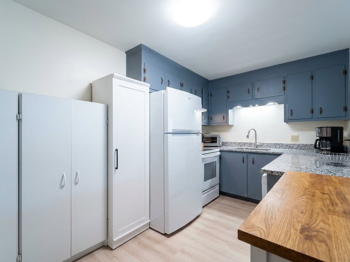 403 Gray Rd - Photo 3 of 17