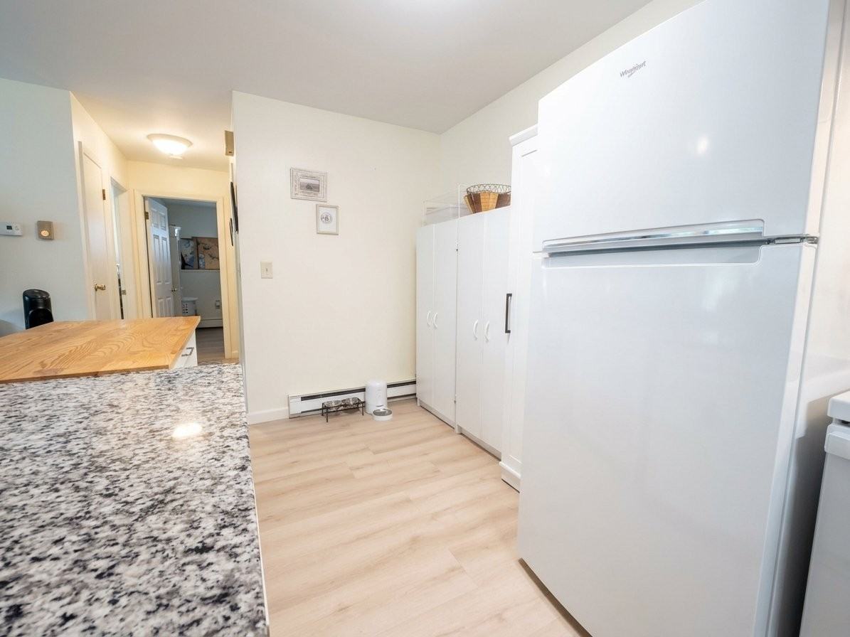 403 Gray Rd - Photo 4 of 17