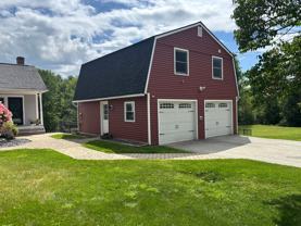 975 Sanders Cir - Photo 1 of 1