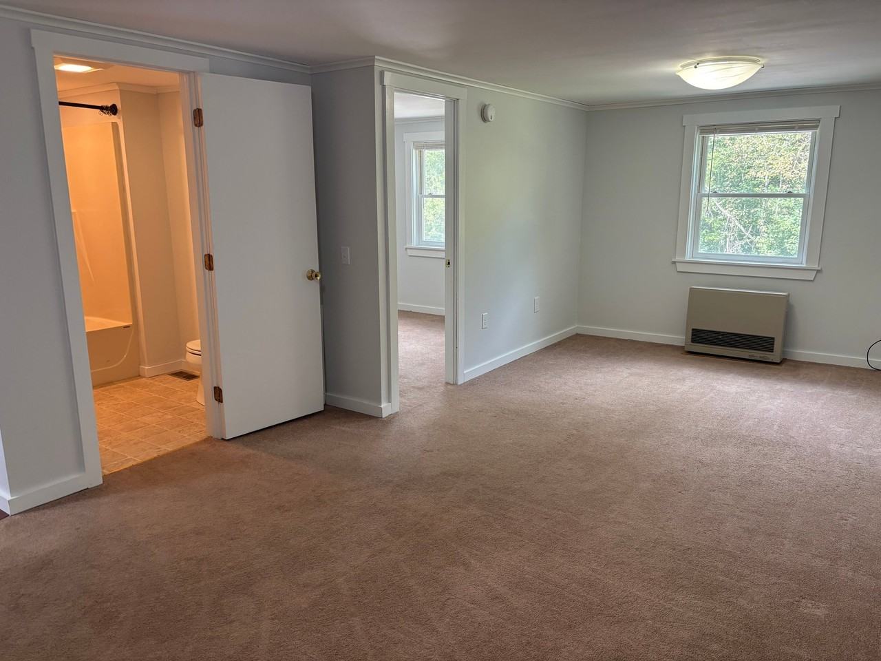 975 Sanders Cir - Photo 7 of 9